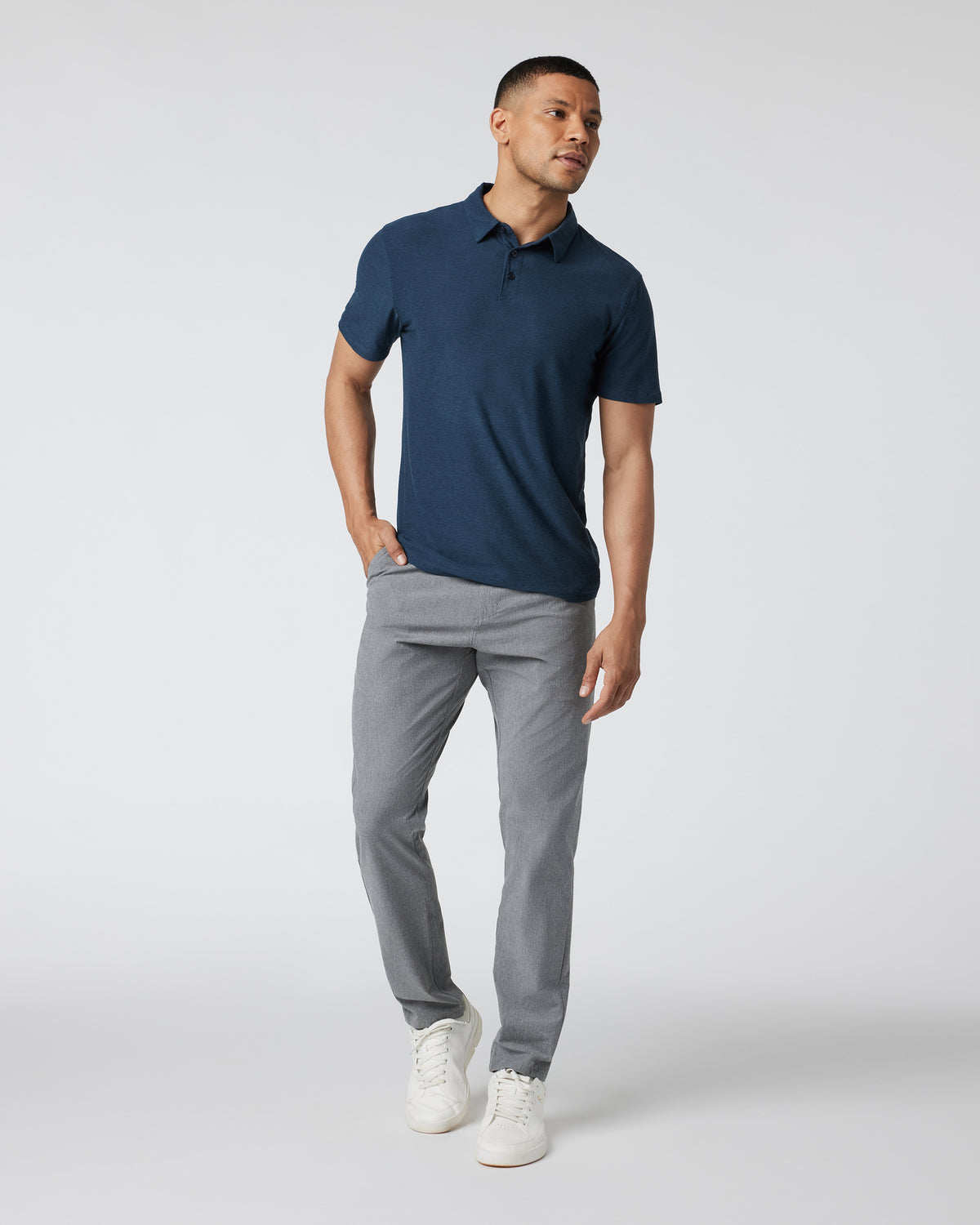 Aim Pant 30" Men's Concrete Golf & Travel Pants | Vuori for sale