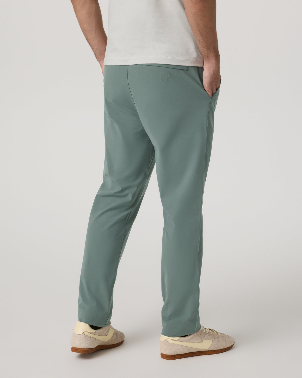 Meta Elastic Waist Pant Classic Fit Men's Marsh Pants | Vuori onsale