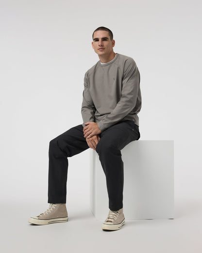 Barren Pant Classic 32" Men's Black Pants | Vuori online