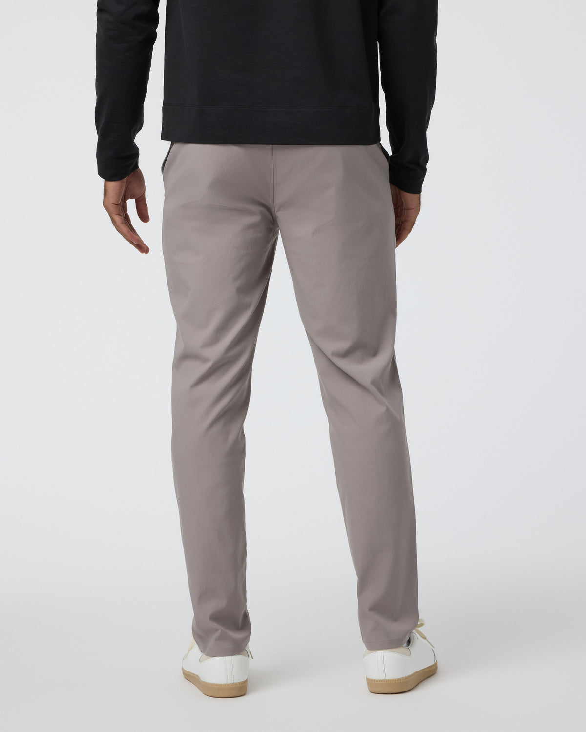 Cascade Tech Chino Pant Athletic Slim Fit 32" Mocha | Vuori onsale