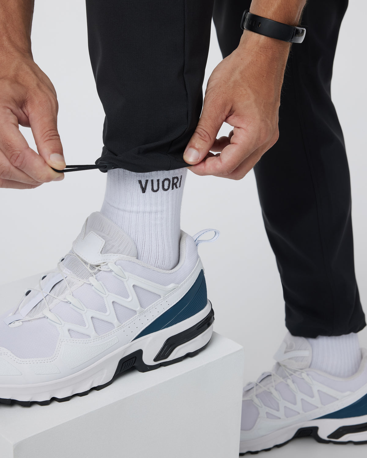 Train Tech Pant Men's Black Training Pants | Vuori online