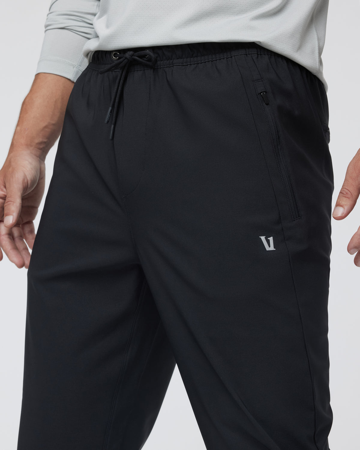 Train Tech Pant Men's Black Training Pants | Vuori online