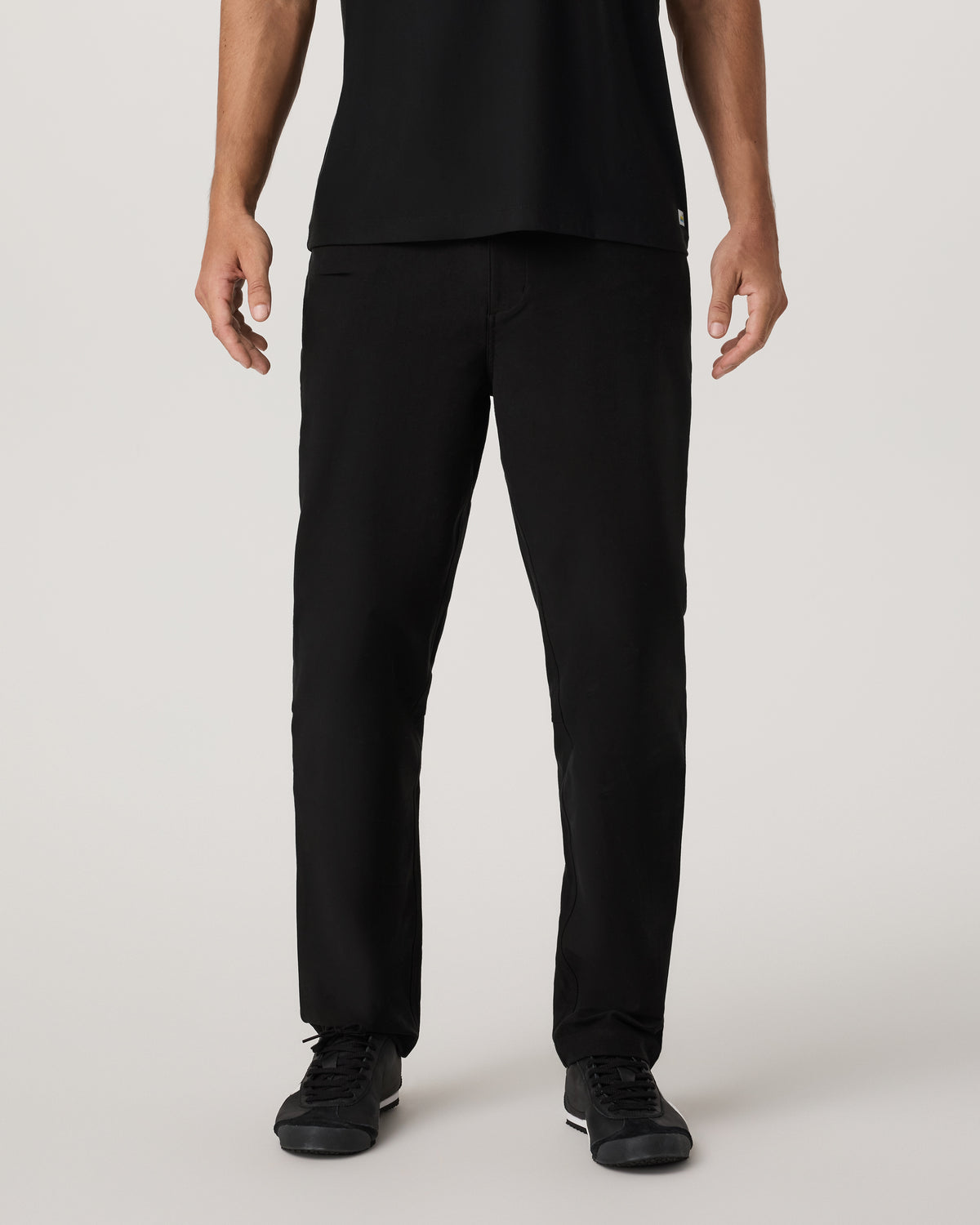 MetaCanvas Utility Pant Classic Fit 30” Men's Black Pants | Vuori outlet