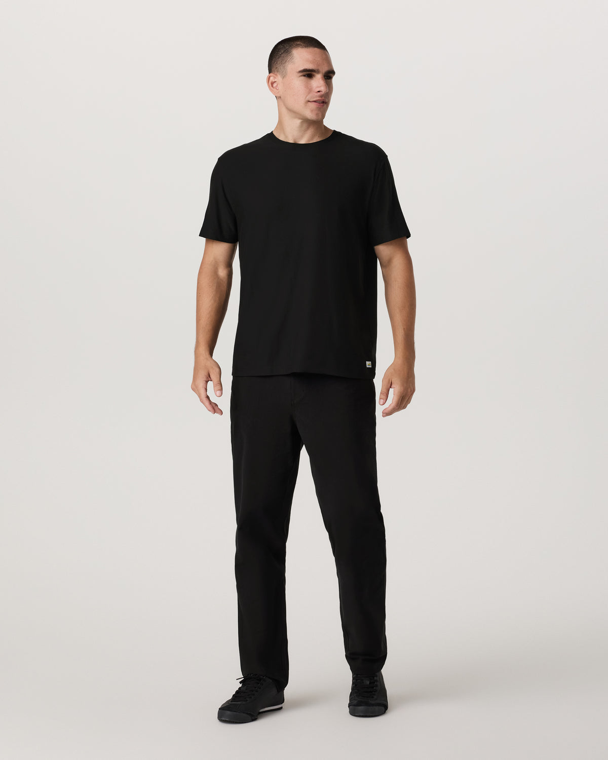 MetaCanvas Utility Pant Classic Fit 30” Men's Black Pants | Vuori outlet