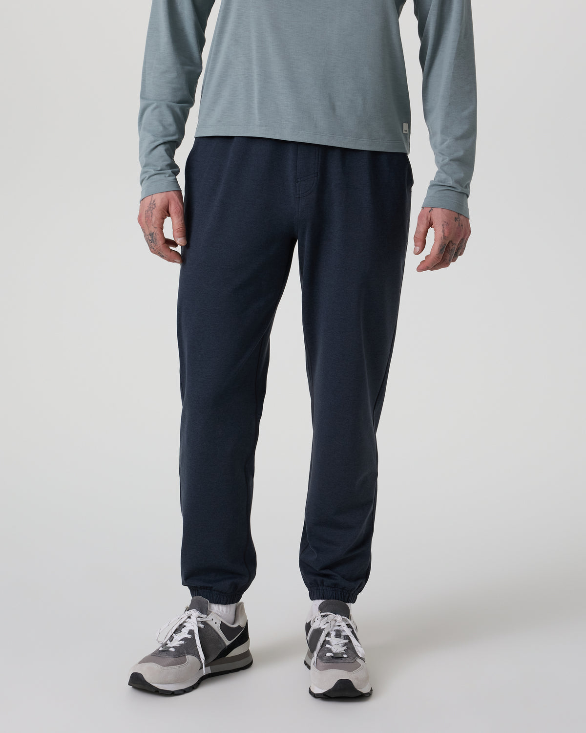 Coronado Performance Sweatpant Classic 30" Midnight Heather | Vuori sale