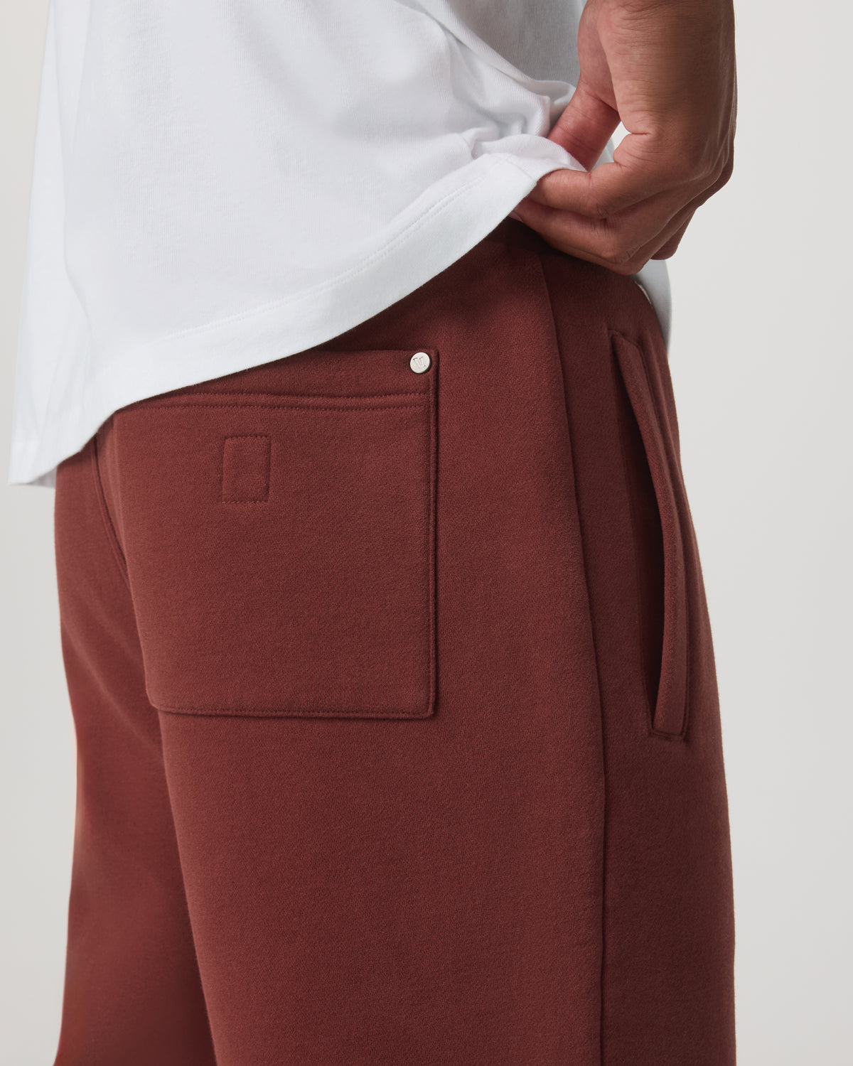 Seaside Sweatpant 28" Men's Spiced Apple Sweatpant | Vuori online