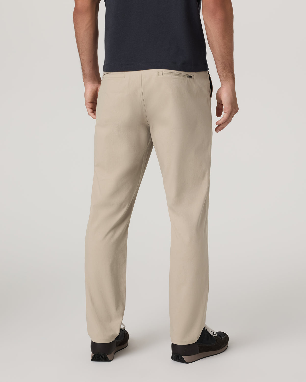 Cascade Chino Classic Fit 30" Men's Trench Pants | Vuori outlet