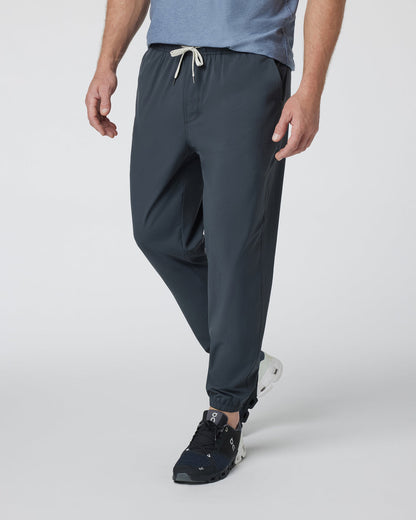 Kore Jogger Lined - Short Charcoal Workout Joggers | Vuori sale