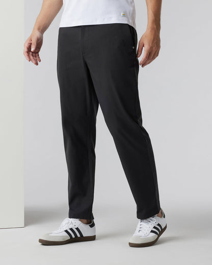 Cascade Crinkle Pant Relaxed 30" Black | Vuori outlet