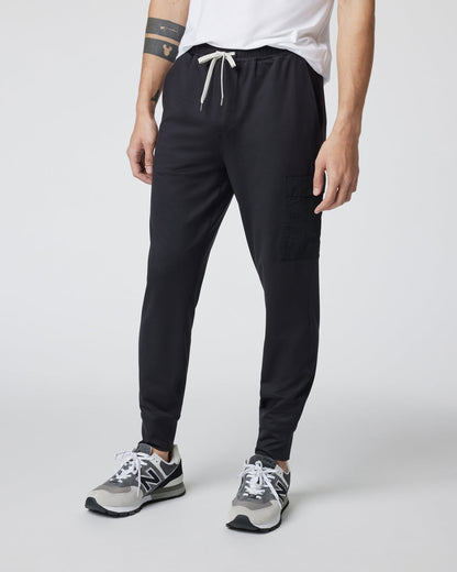 Sunday Utility Jogger Men's Black Cargo Joggers | Vuori shop