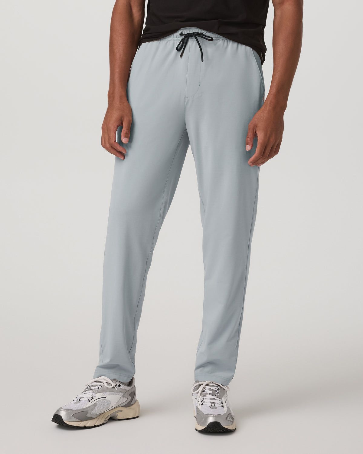 Elevate Kore Pant Lined Men's Athletic Pants in Sea Fog | Vuori outlet