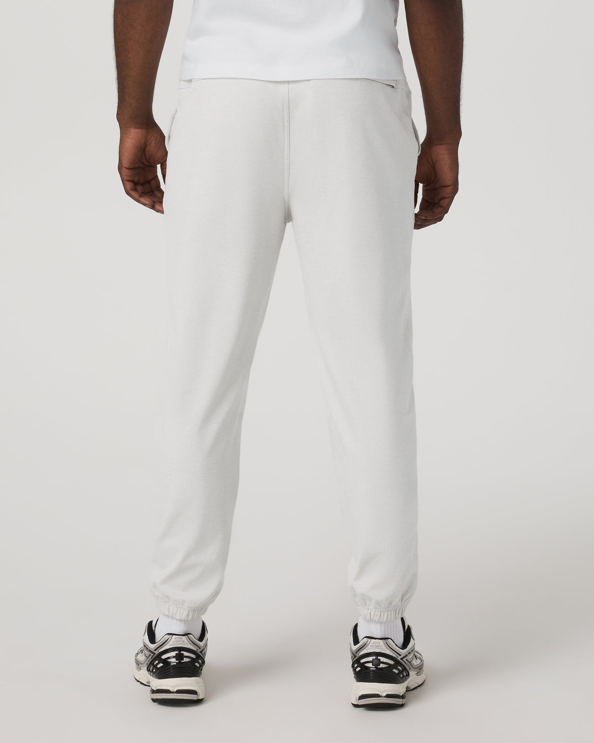 Men's Coronado Sweatpant 30" Salt Heather | Vuori online