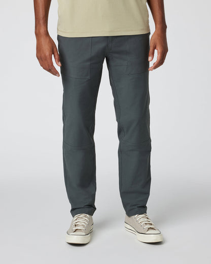Barren Pant Classic 32" Men's Shale Pants | Vuori outlet