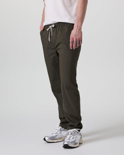 Kore Everyday Pant Lined Classic Fit 30" Dark Oregano | Vuori outlet