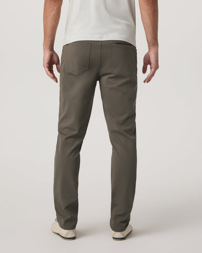 MetaTwill Pant Classic Fit 32" Men's Root Pants | Vuori onsale