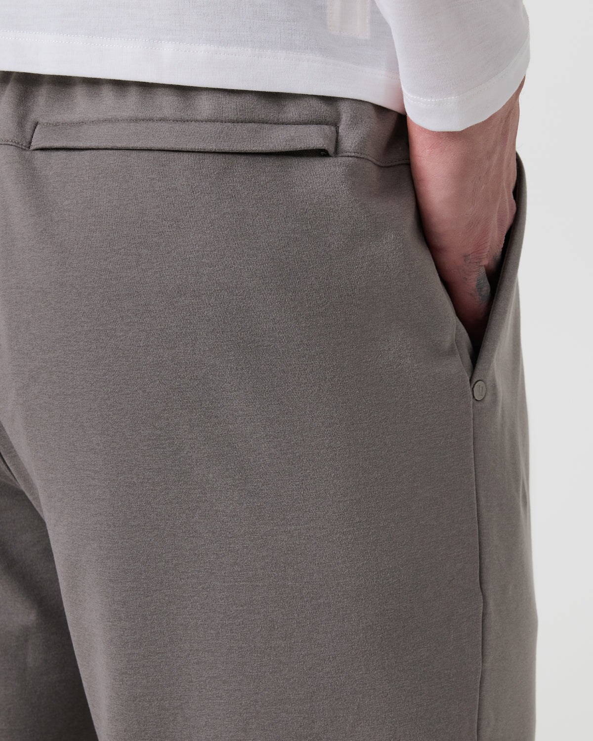 Coronado Performance Sweatpant Classic 30" Dolomite Heather | Vuori for sale