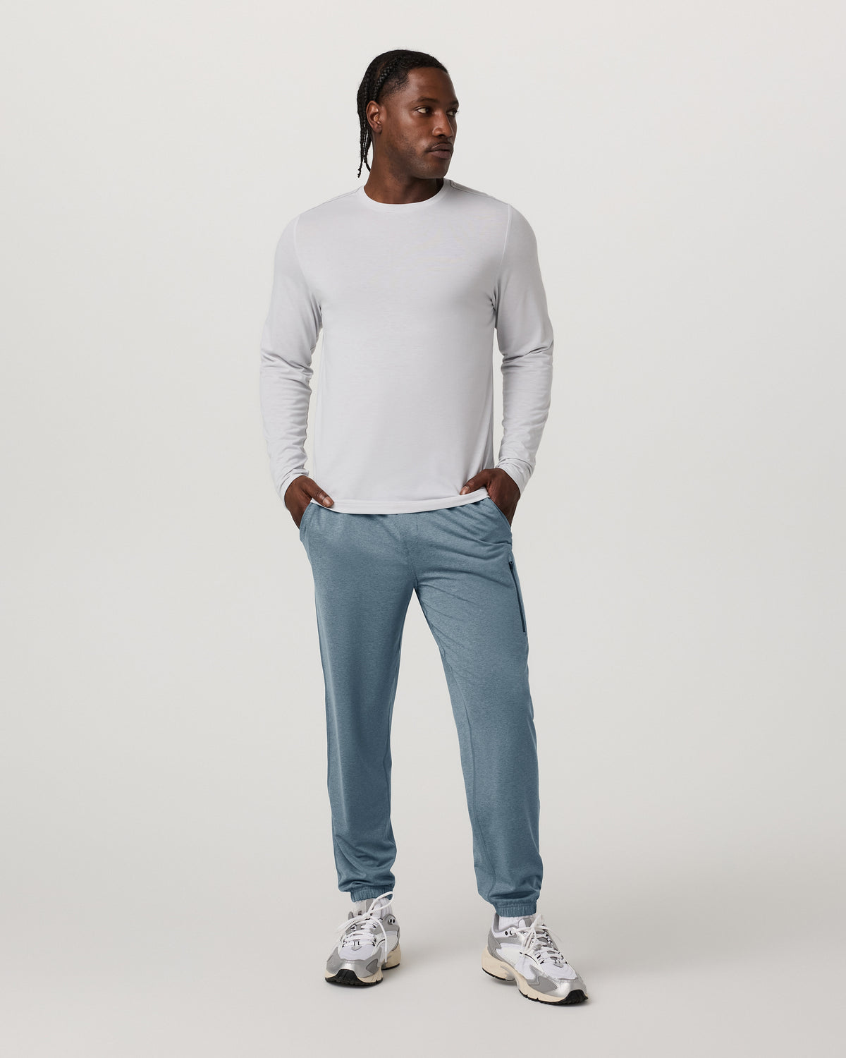 Men's Sunday Performance Sweatpant 30" Smoke Blue | Vuori onsale