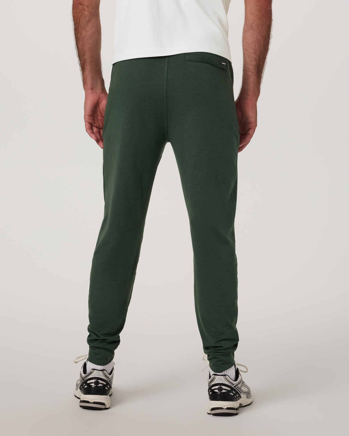 Men's Ponto Performance Jogger 30" Spruce Heather | Vuori shop