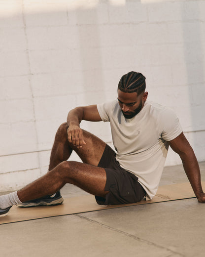 HardKore Short Lined 5" Men's Carbon Performance Shorts | Vuori shop