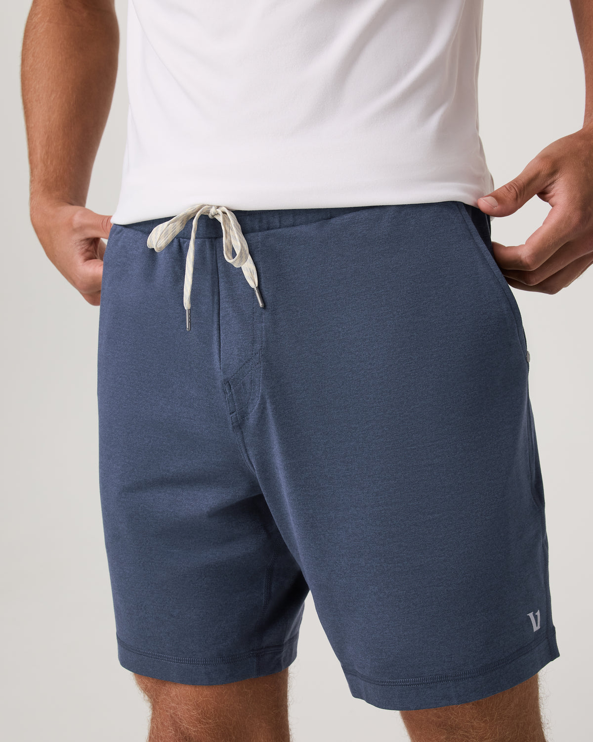 Ponto Performance Short 7" Men's Azure Heather Shorts | Vuori for sale