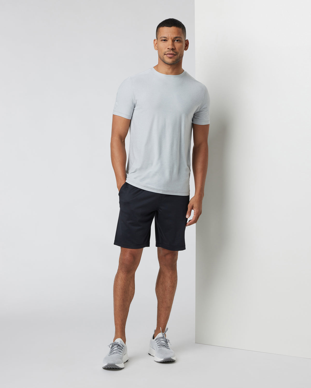 Sunday Performance Short Men's Black Jogger Shorts | Vuori outlet