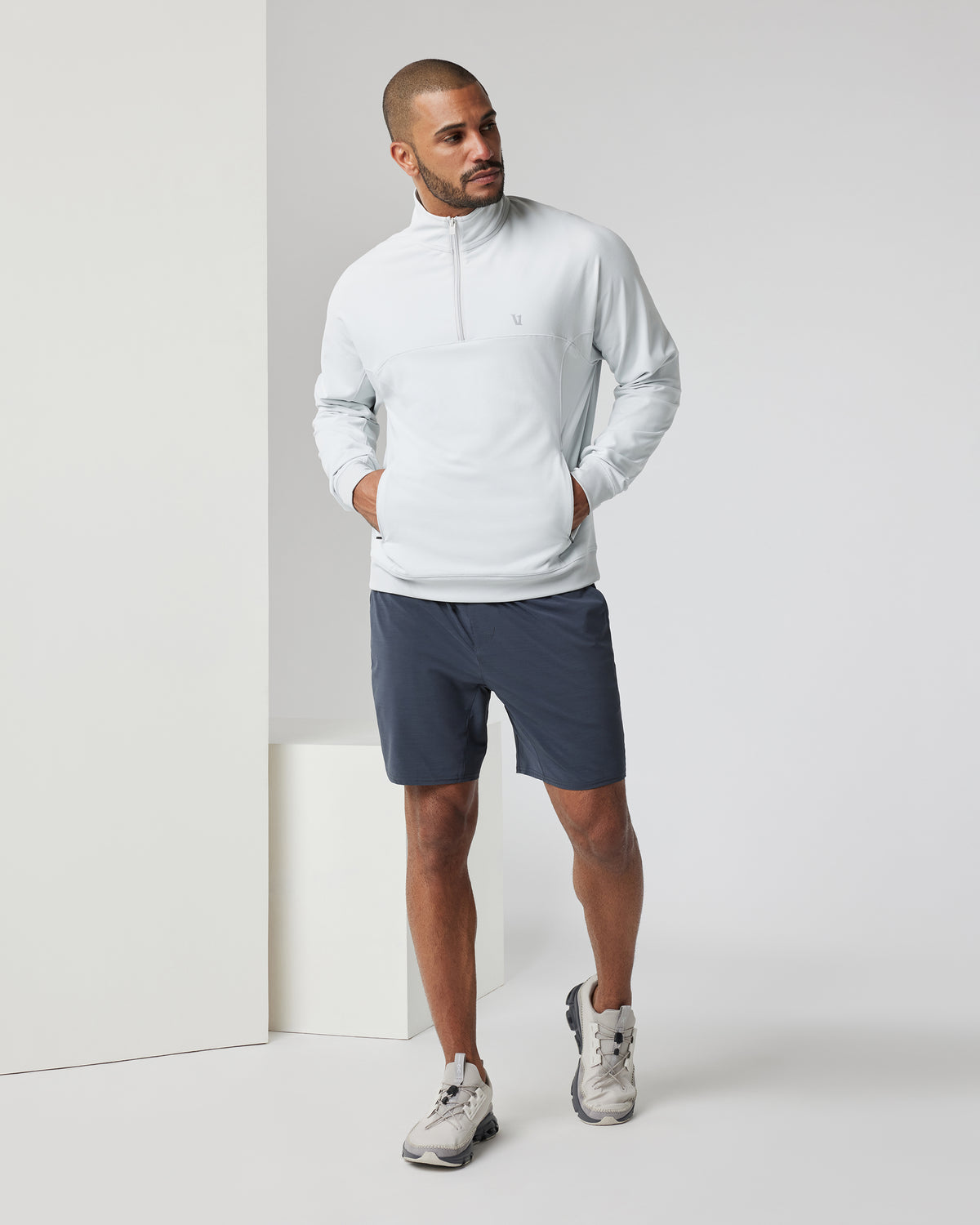 Elevate Kore Short Lined 7" Men's Navy Performance Shorts | Vuori shop