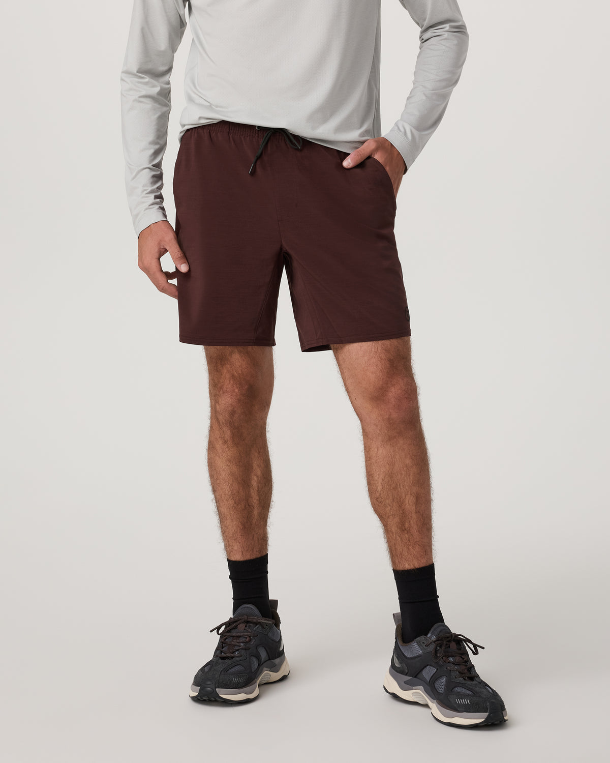 Elevate Kore Short Lined 7" Men's Burgundy Shorts | Vuori online