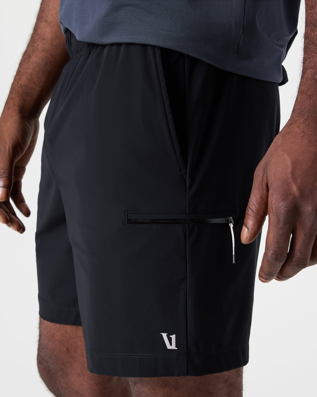 Fleet Sport Short Unlined Classic Fit 7" Black | Vuori online