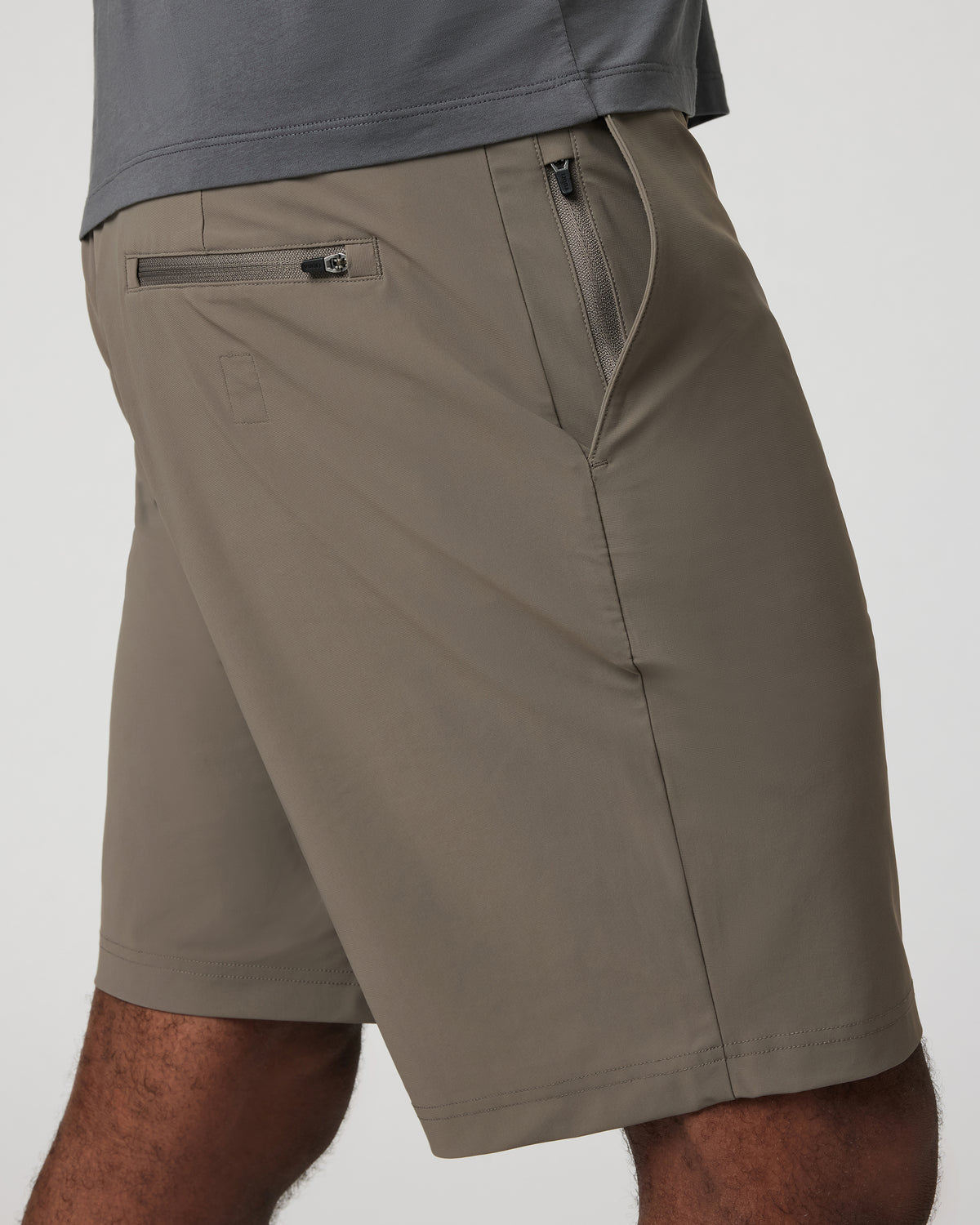 Fleet Chino Short 8" Men's Cocoa Shorts | Vuori sale