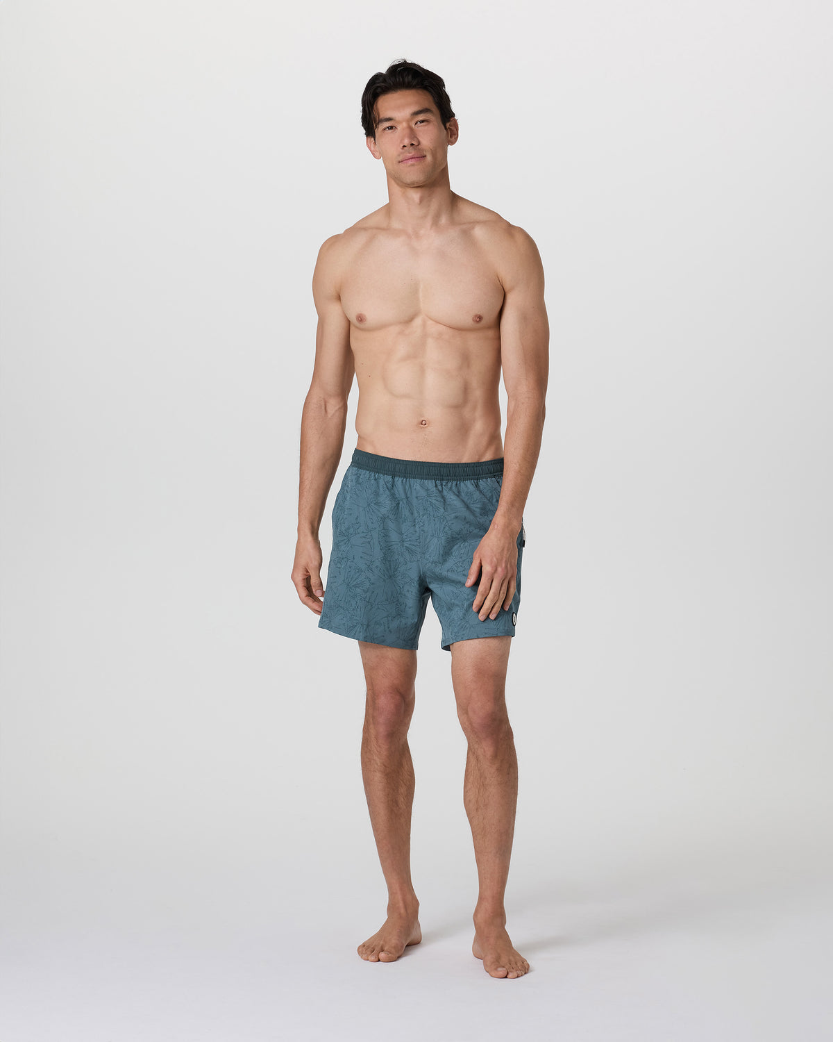 Maverick Volley Short Light Deep Sea Water Lily | Vuori sale