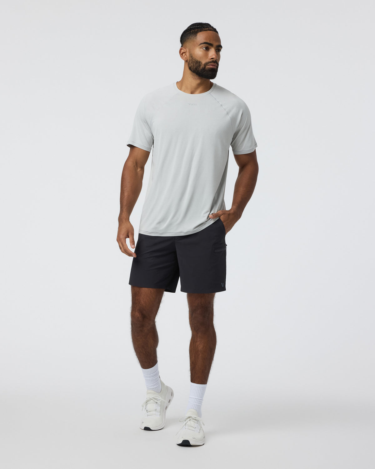 Grafton Short Unlined Classic Fit 7" Black | Vuori onsale