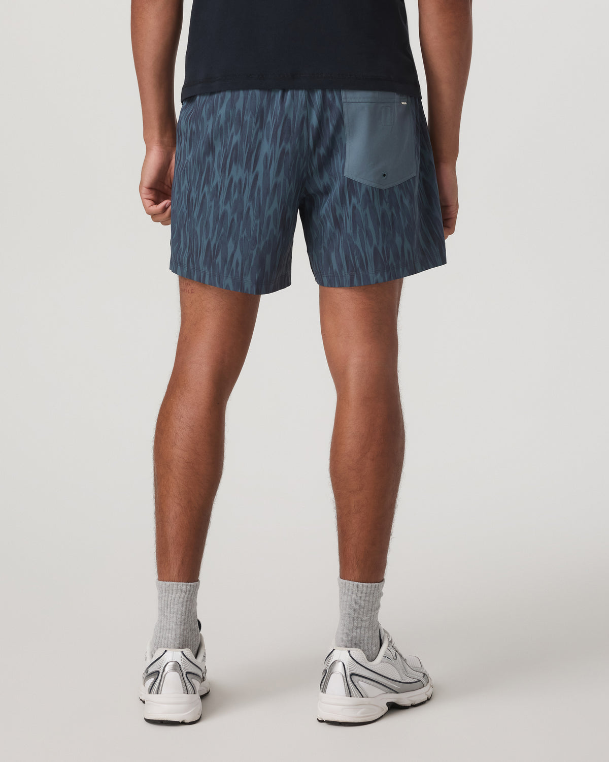 Kore Short Lined 5" Men's Blue Sea Pampas Fit Shorts | Vuori for sale