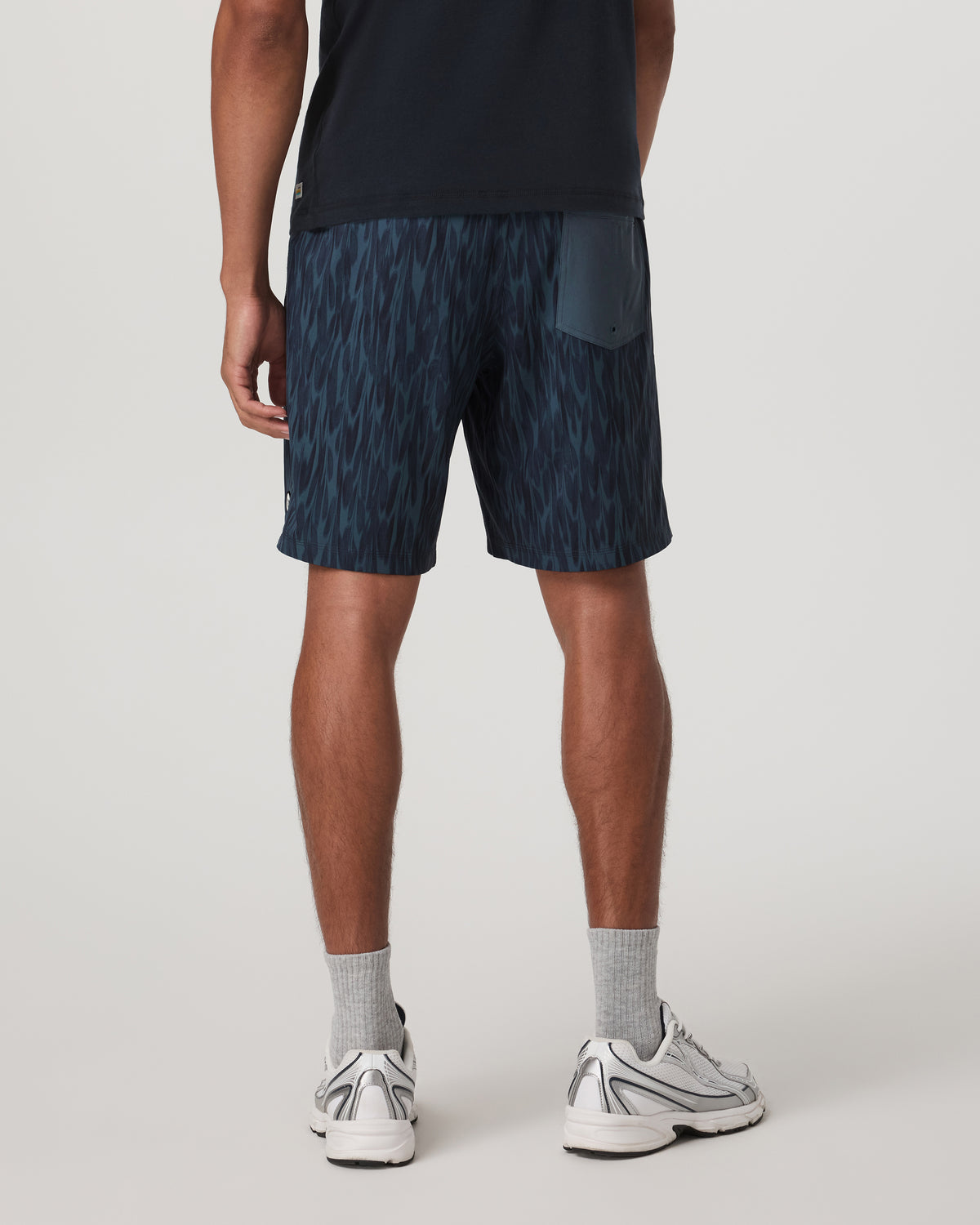 Kore Short Unlined 9" Men's Blue Sea Pampas Shorts | Vuori onsale