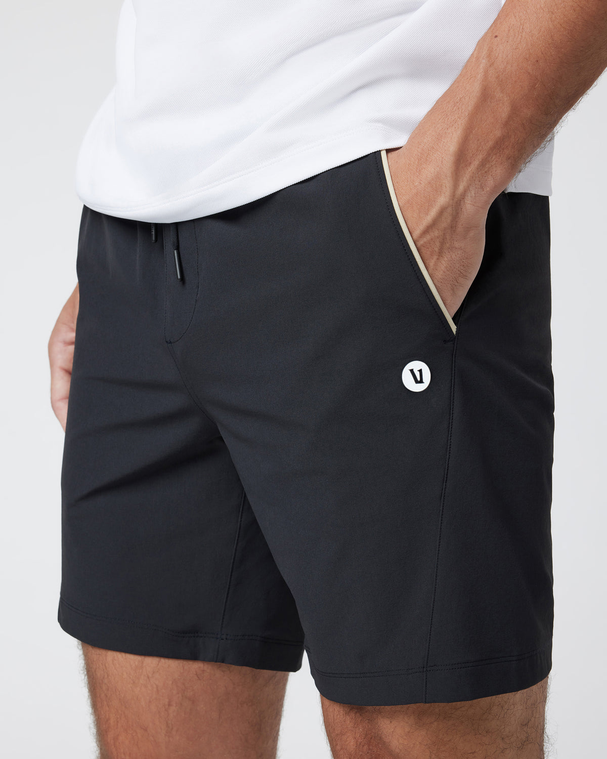 Crosscourt Short Men's Black Tennis Shorts | Vuori online