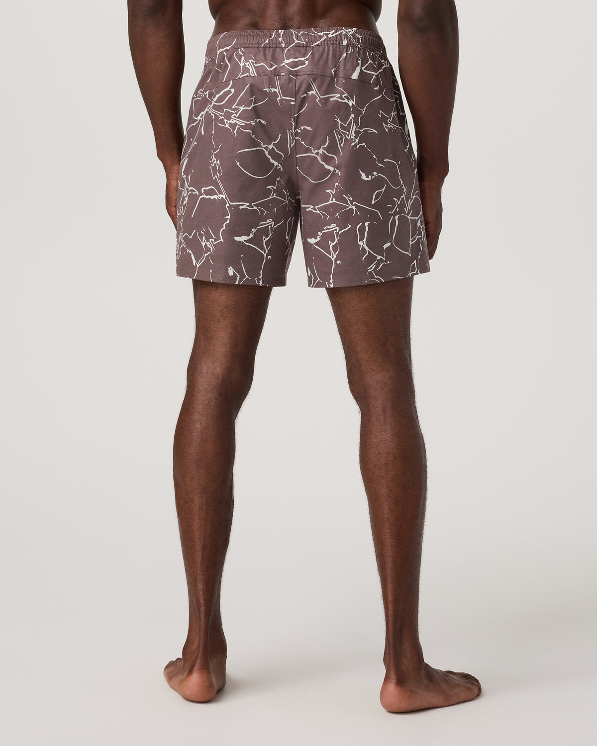 Maverick Volley Short Lined Men's Huckleberry Shorts | Vuori sale