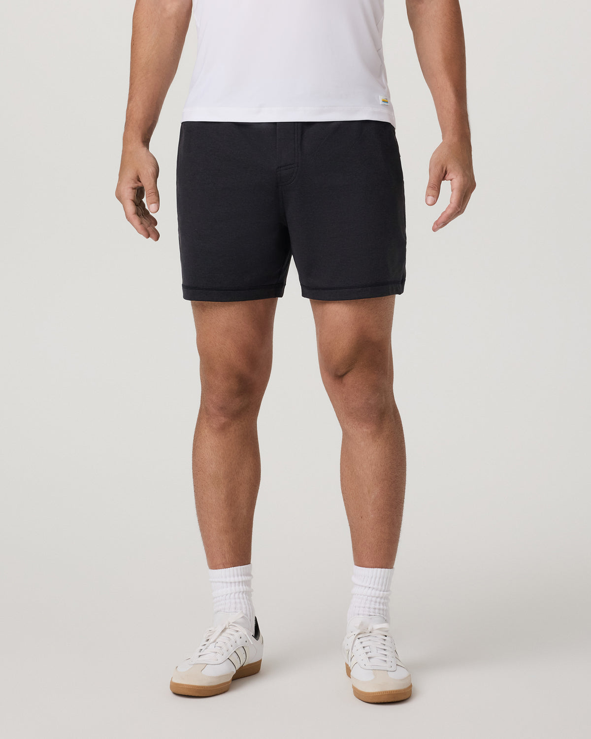 Coronado Short 5" Men's Black Heather Shorts | Vuori for sale