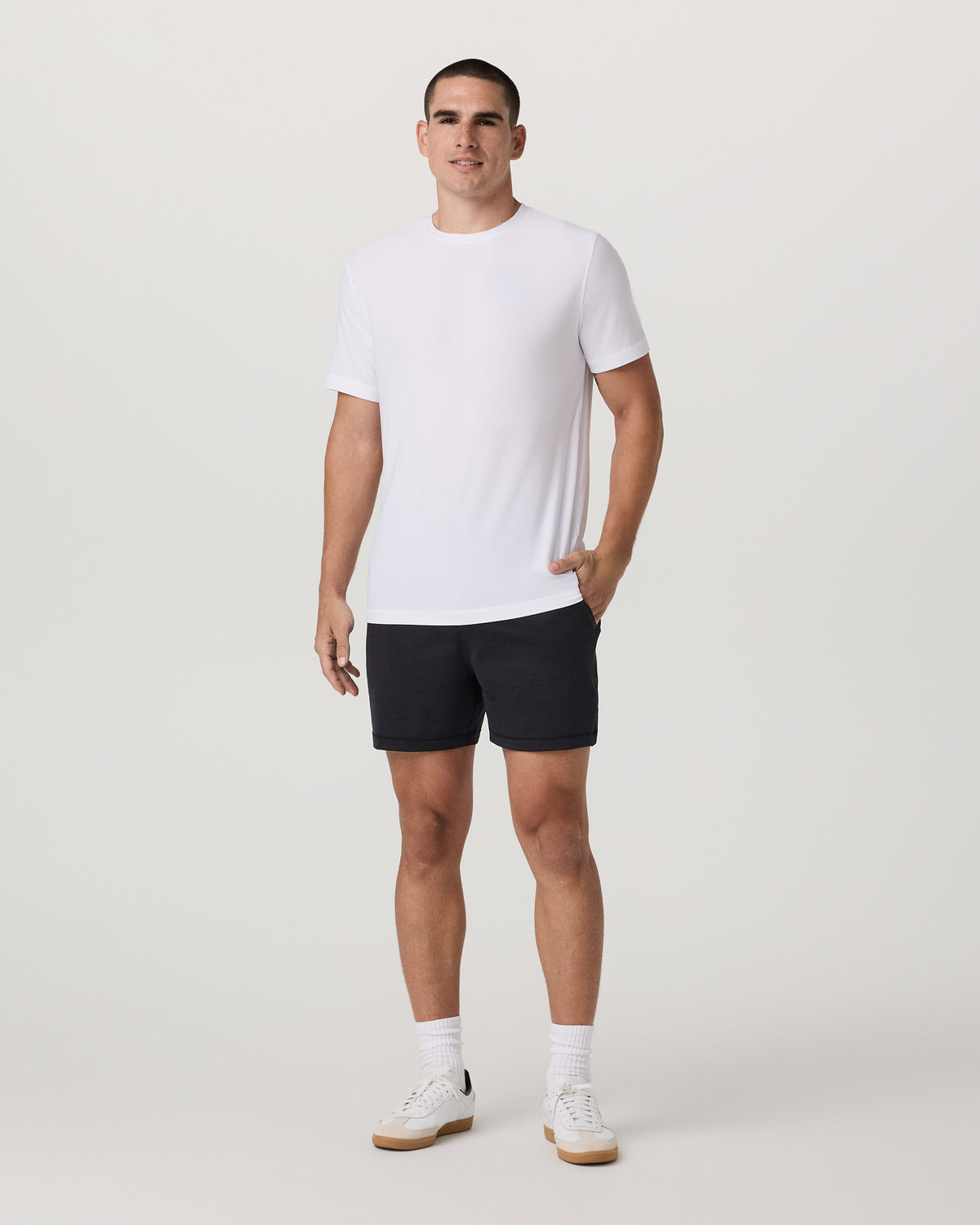 Coronado Short 5" Men's Black Heather Shorts | Vuori for sale