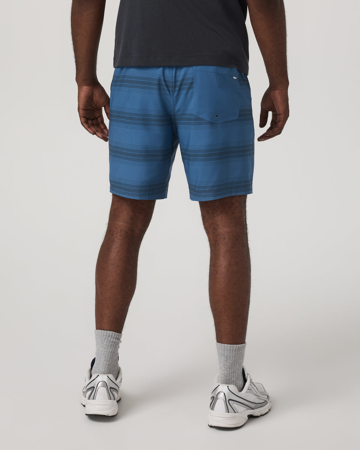 Kore Short Unlined 7" Sea Gradient Stripe | Vuori discount