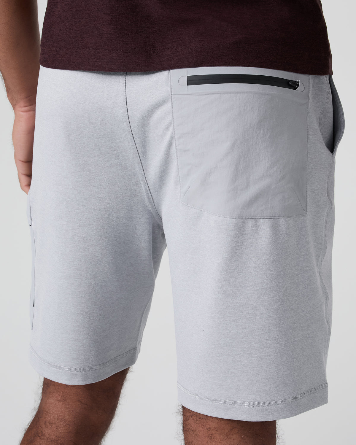 Sunday Performance Utility Short Classic Fit 8" Platinum Heather | Vuori online