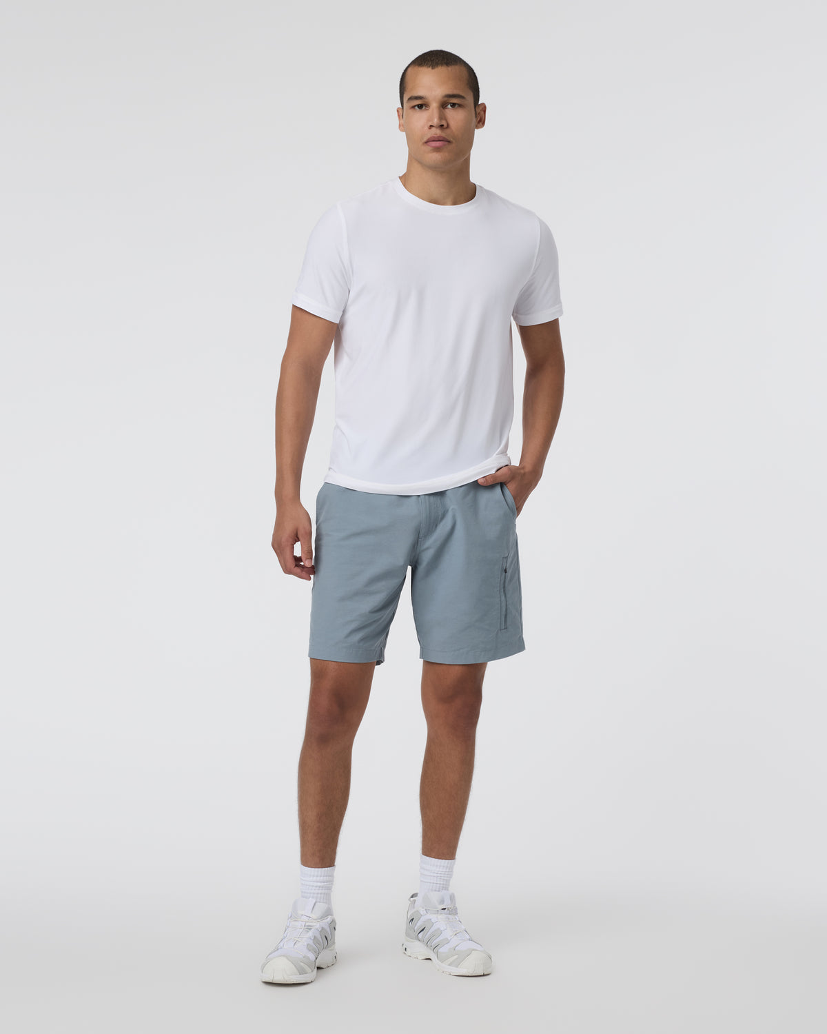 Barren Explorer Short Classic Fit 8" Dusty Blue | Vuori shop
