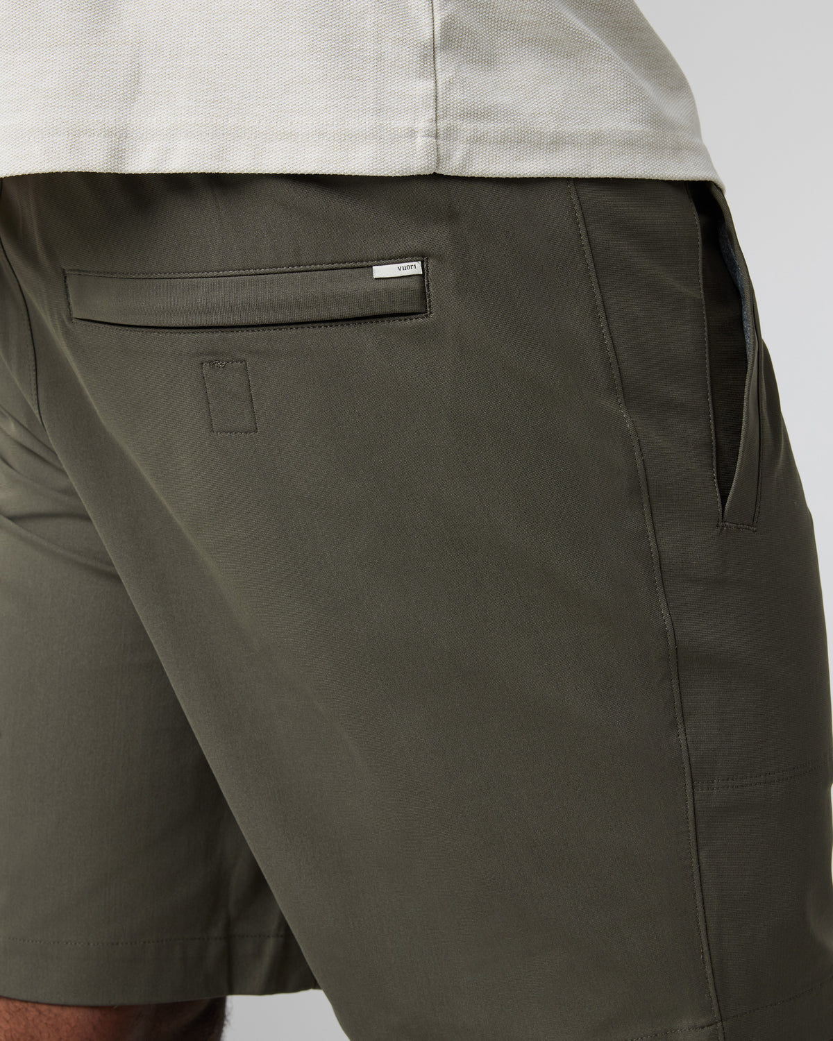 Meta Easy Short Men's Dark Oregano Casual Shorts | Vuori outlet