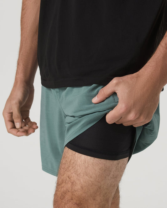 Elevate Kore Utility Short Lined 7" Men's Kashmir Shorts | Vuori online