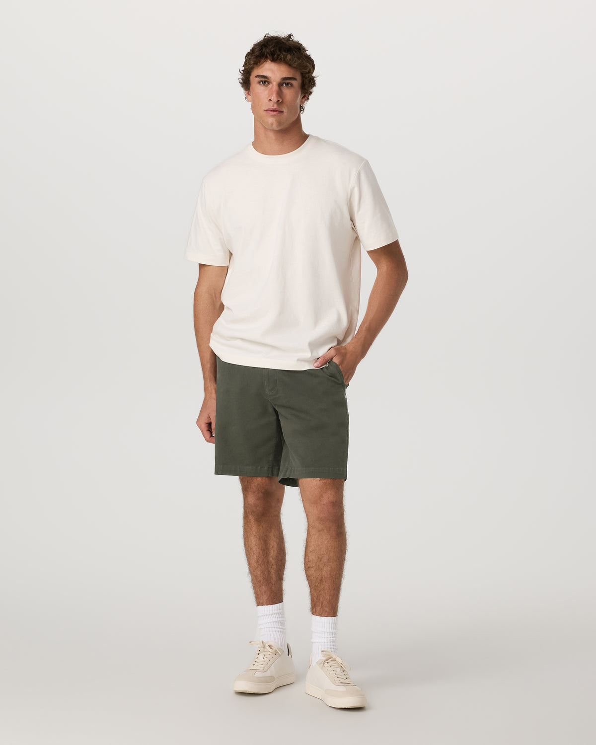 Fletcher Chino Short 8" Men's Dark Oregano Shorts | Vuori shop