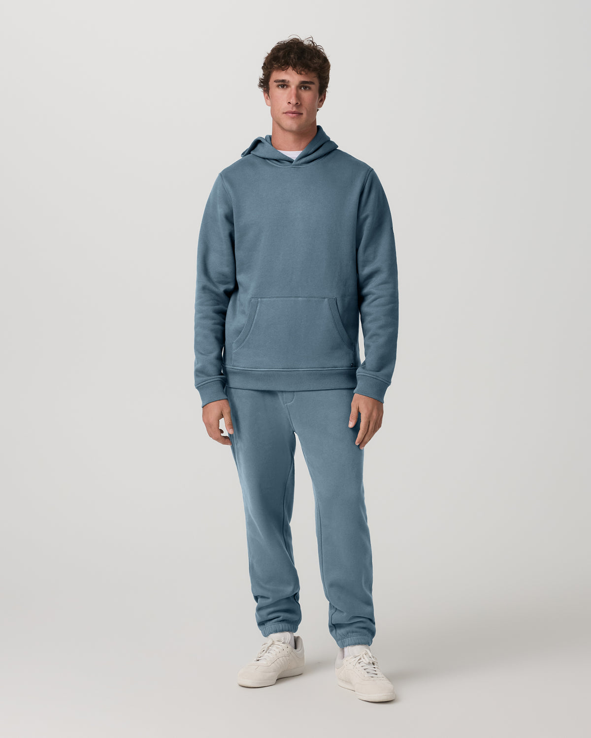 Seaside Pullover Hoodie Blue Sea Heavyweight Hoodie | Vuori for sale