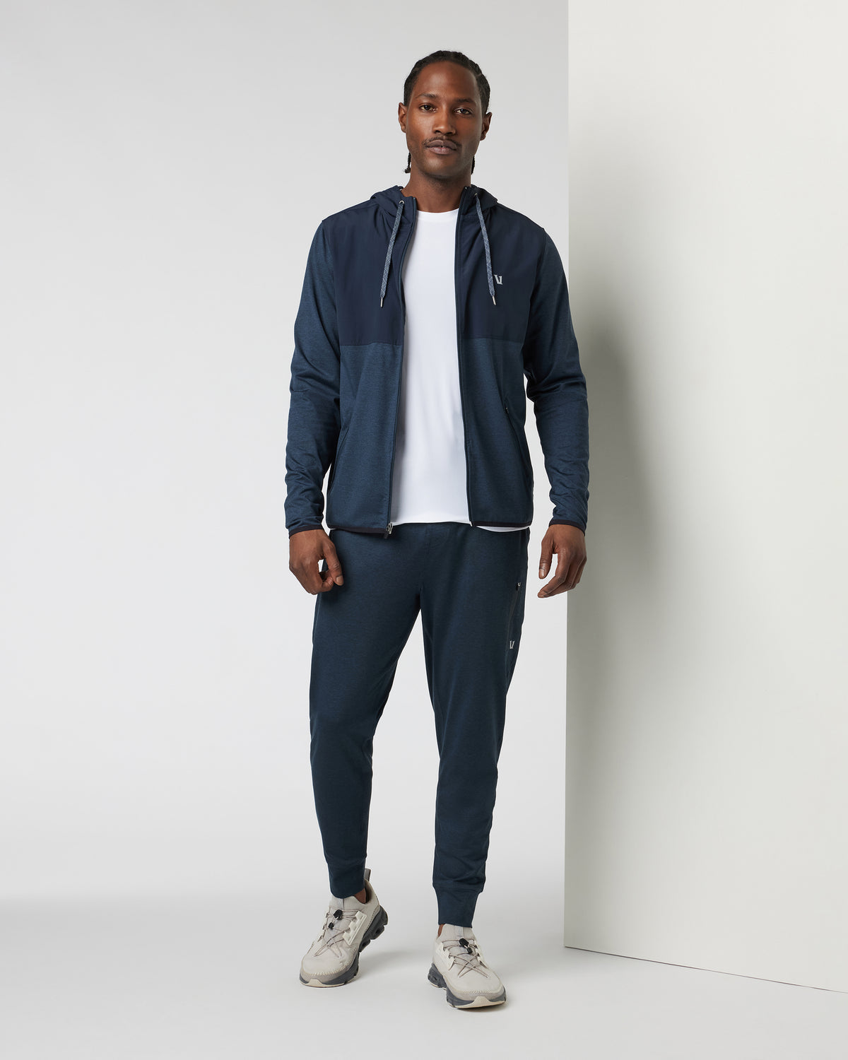 Sunday Element Jacket Men's Ink Blue Running Jacket | Vuori sale