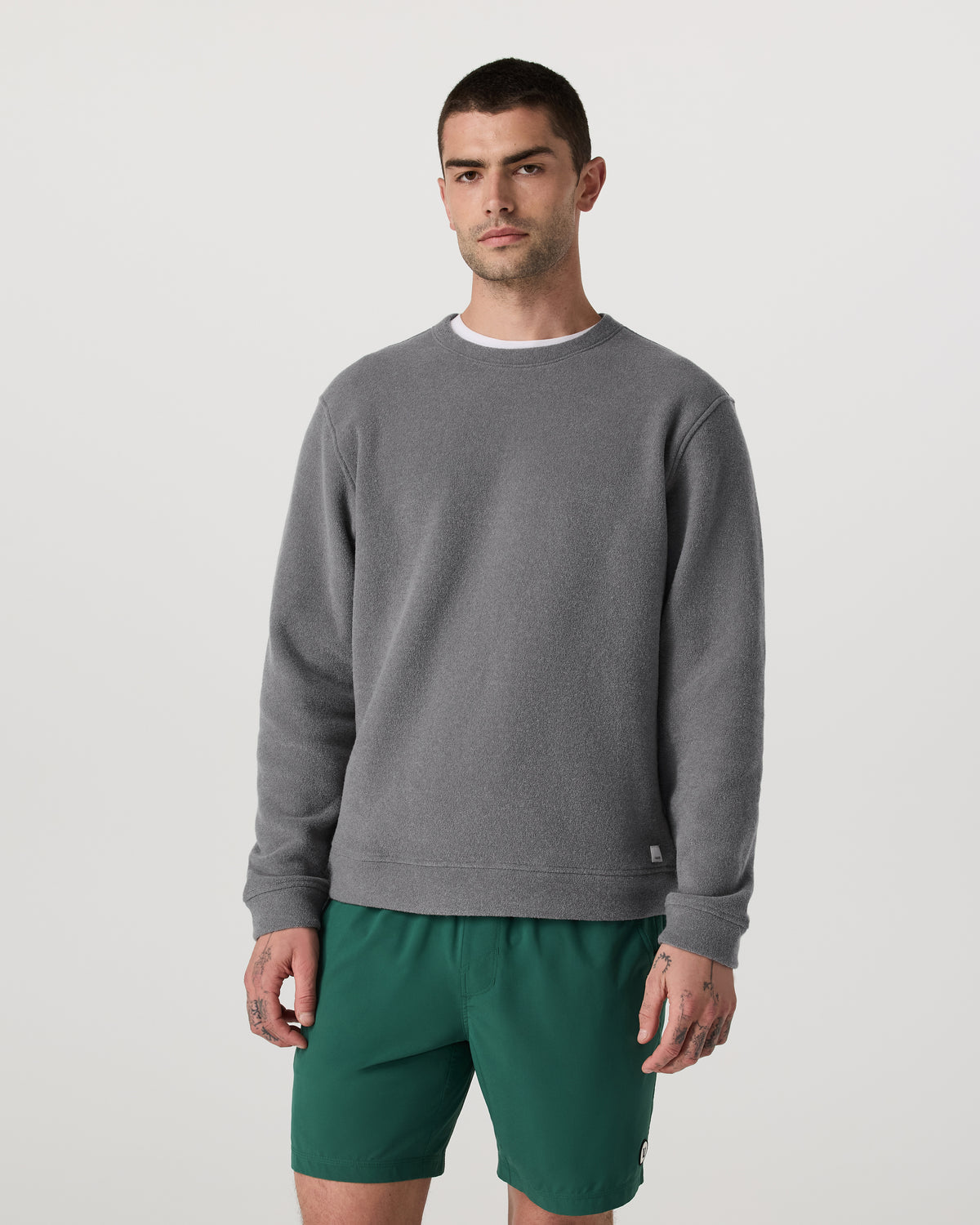 Beach Fleece Crew Men's Pinecone Heather Crewneck | Vuori shop