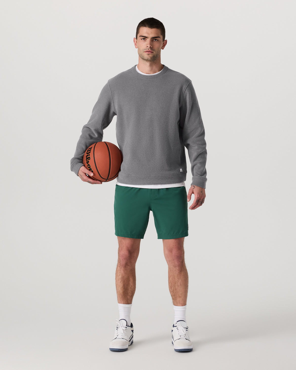 Beach Fleece Crew Men's Pinecone Heather Crewneck | Vuori shop