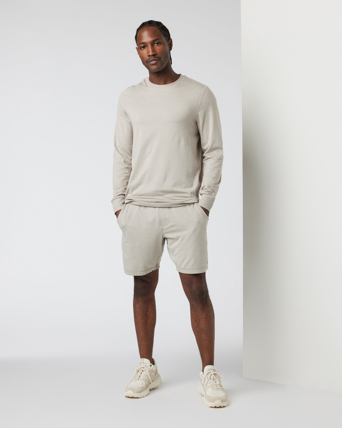 Ponto Performance Crew Dark Salt Heather Pullover | Vuori online