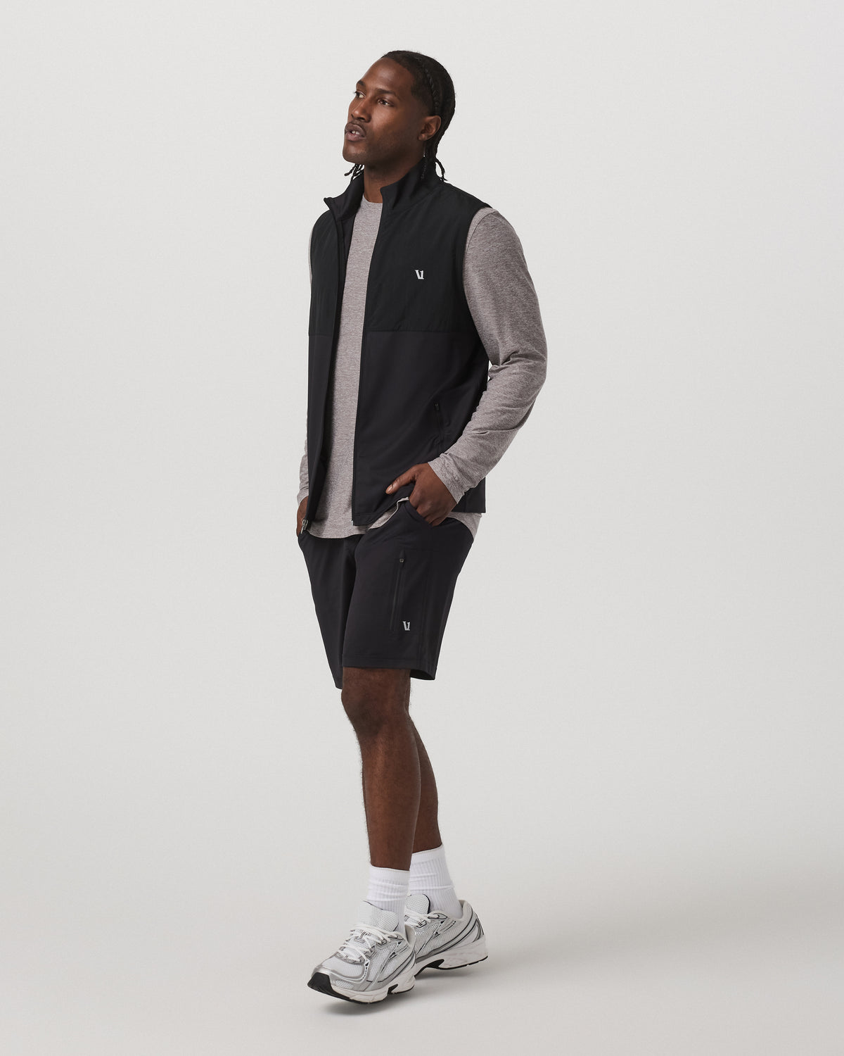 Sunday Element Vest Men's Black Vest | Vuori shop
