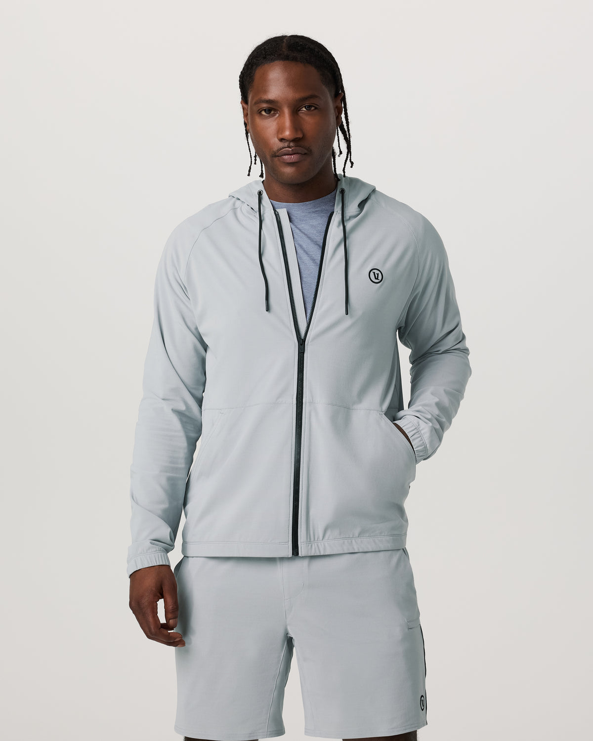 Elevate Kore Jacket Men's Sea Fog Fitness Jacket | Vuori online